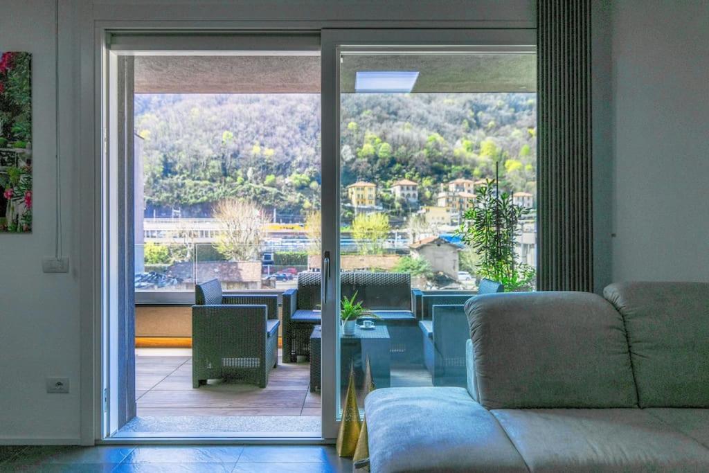 Como In Centro - By Myhomeincomo Bagian luar foto